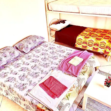 Miseria E Nobilta Check-in From 12 00 To 15 00 公寓 那不勒斯