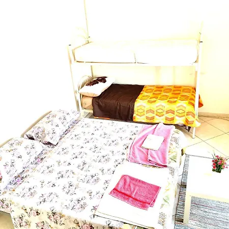 Miseria E Nobilta Check-in From 12 00 To 15 00 公寓 *