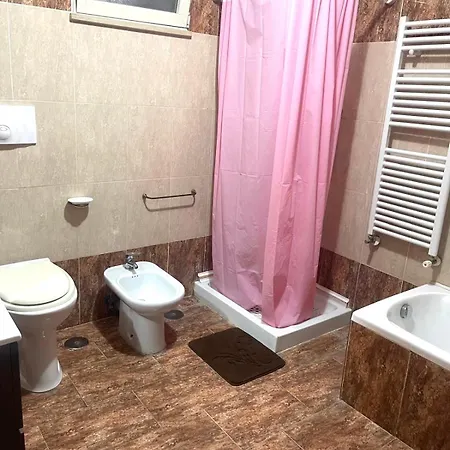 Miseria E Nobilta Check-in From 12 00 To 15 00 公寓