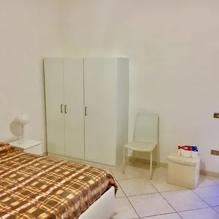 Miseria E Nobilta Check-in From 12 00 To 15 00 * 那不勒斯